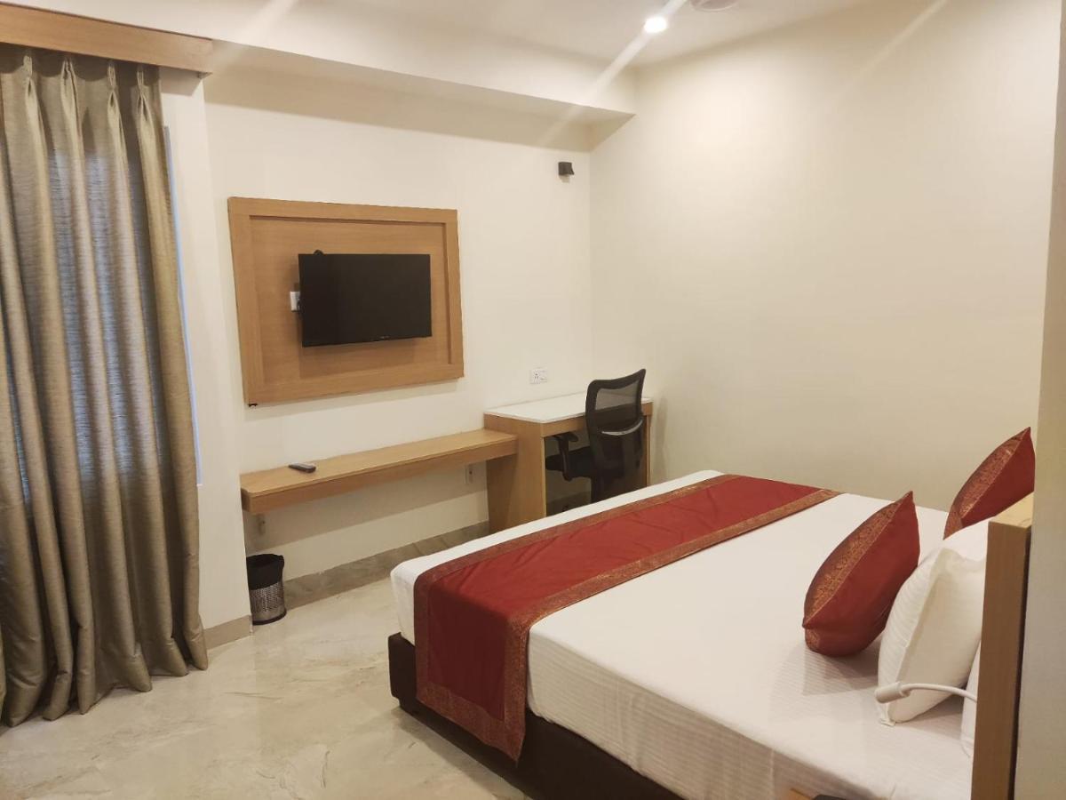 Hotel Xenia - Varanasi — Photos 2